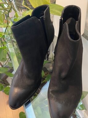 Franco Sarto Black Leather Ankle Booties with Side Zip